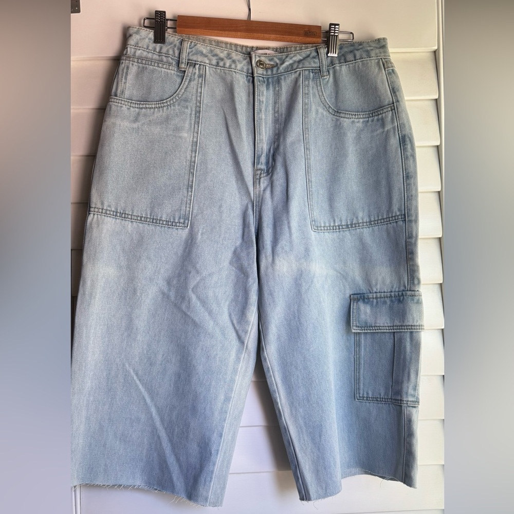Forever 21 Light Blue Denim Shorts sz 31 cargo shorts